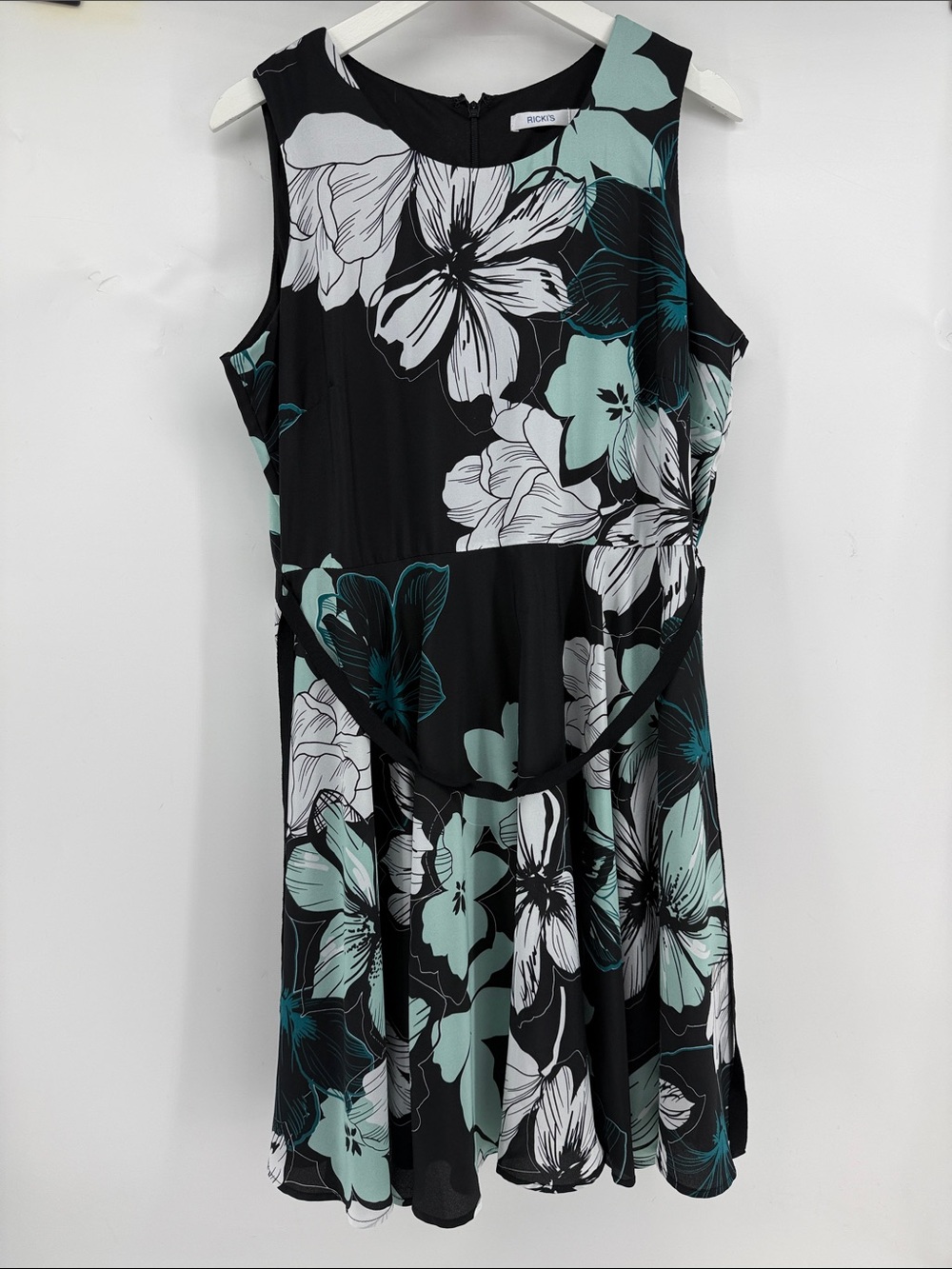RICKI'S Rochas Floral Fit-and-Flare Dress in Black and Mint